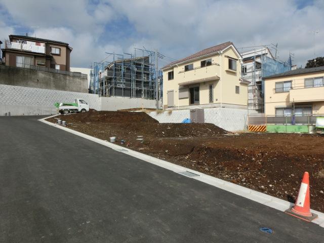 Local land photo. Local (10 May 2013) Shooting