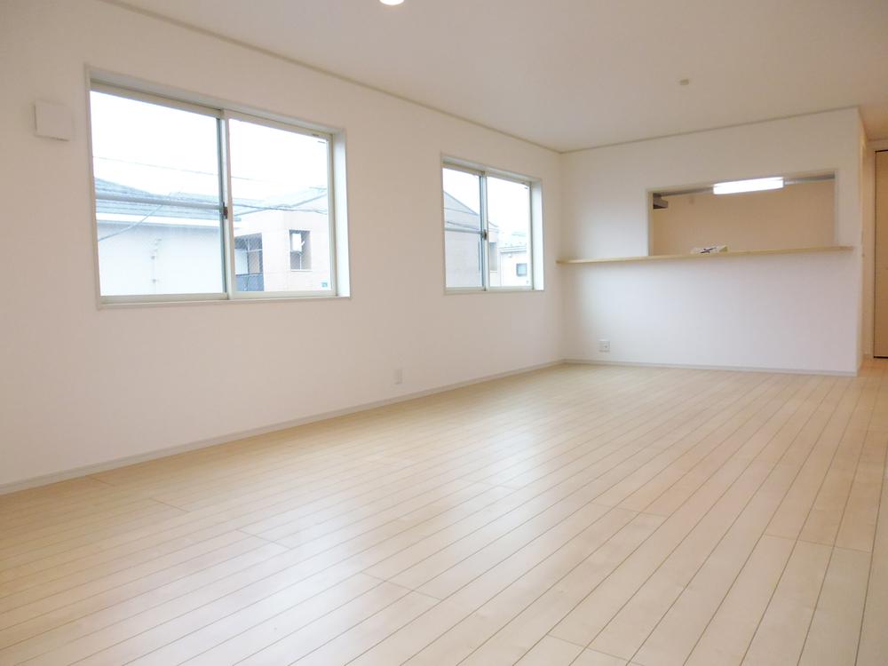 Living. Indoor (11 May 2013) Shooting