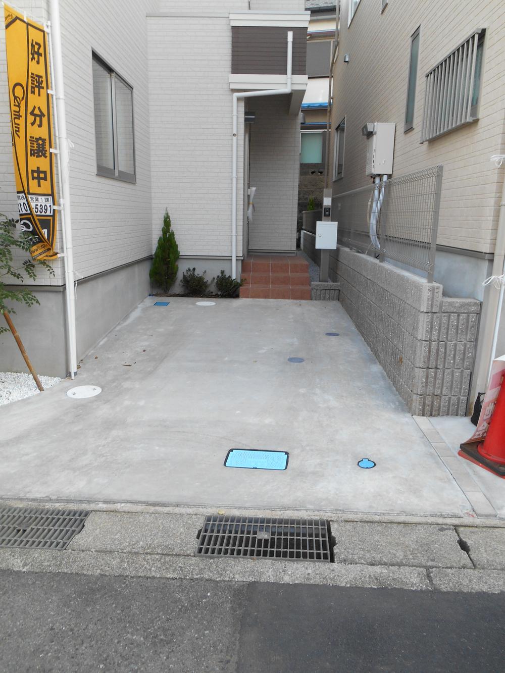 Parking lot. Building 2