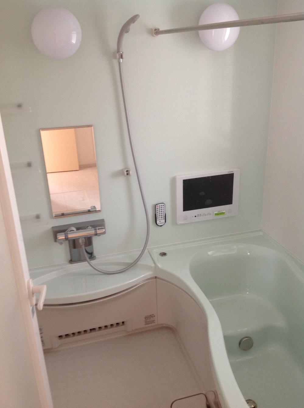 Bathroom. With bathroom TV (09 May 2013) Shooting