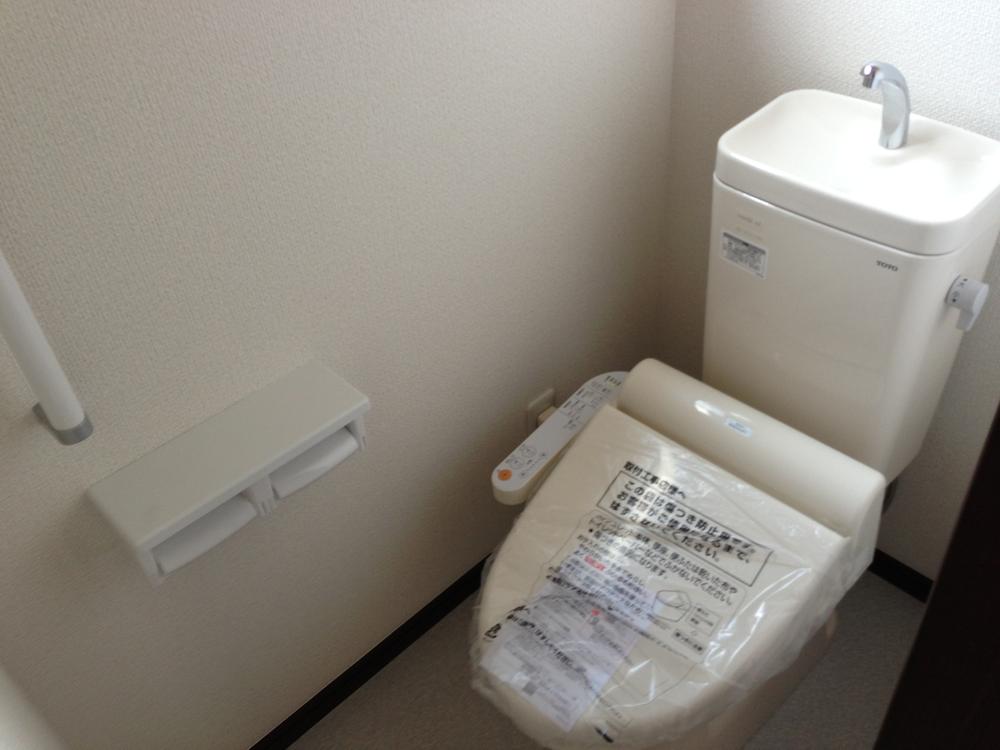 Toilet. The last example of construction