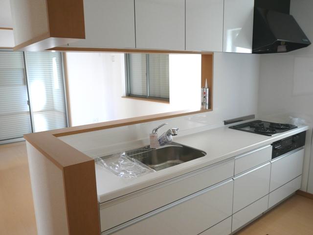 Same specifications photos (living)