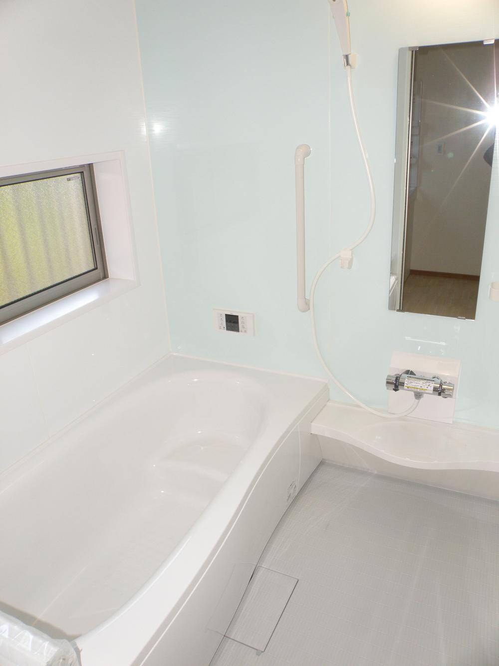 Bathroom. Indoor (12 May 2013) Shooting Building 2