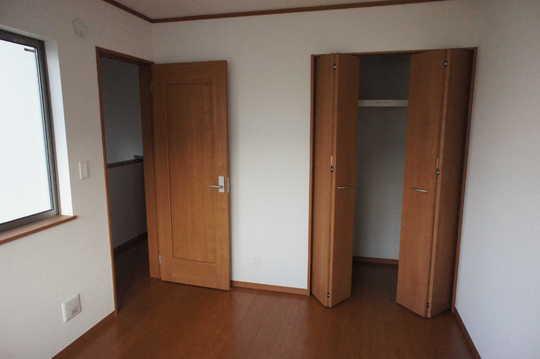 Other. Western-style closet