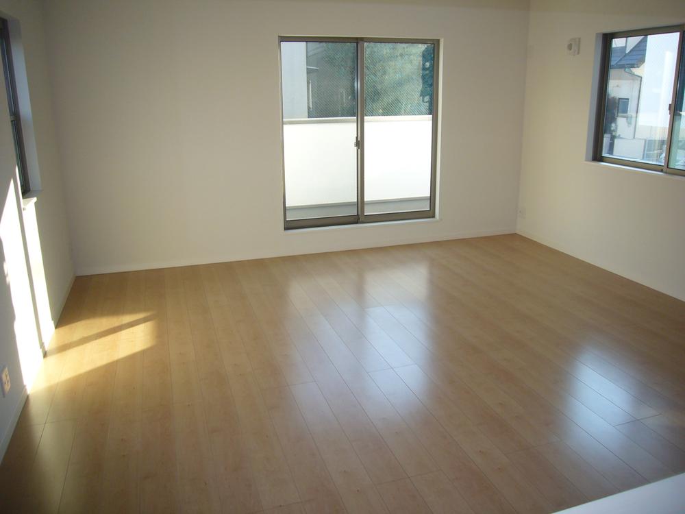 Living. Indoor (12 May 2013) Shooting