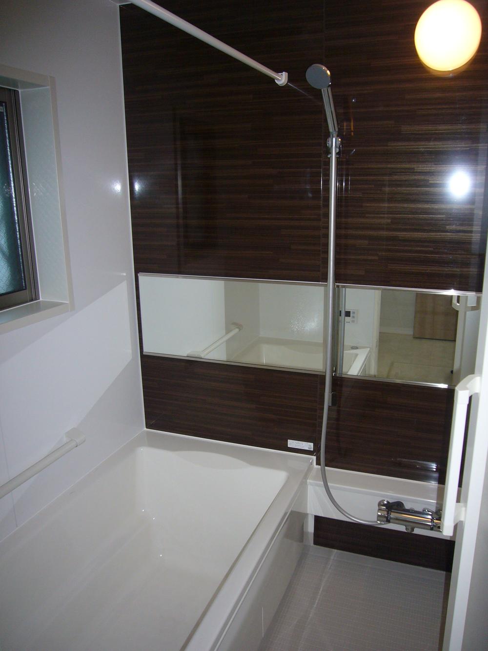 Bathroom. Indoor (12 May 2013) Shooting