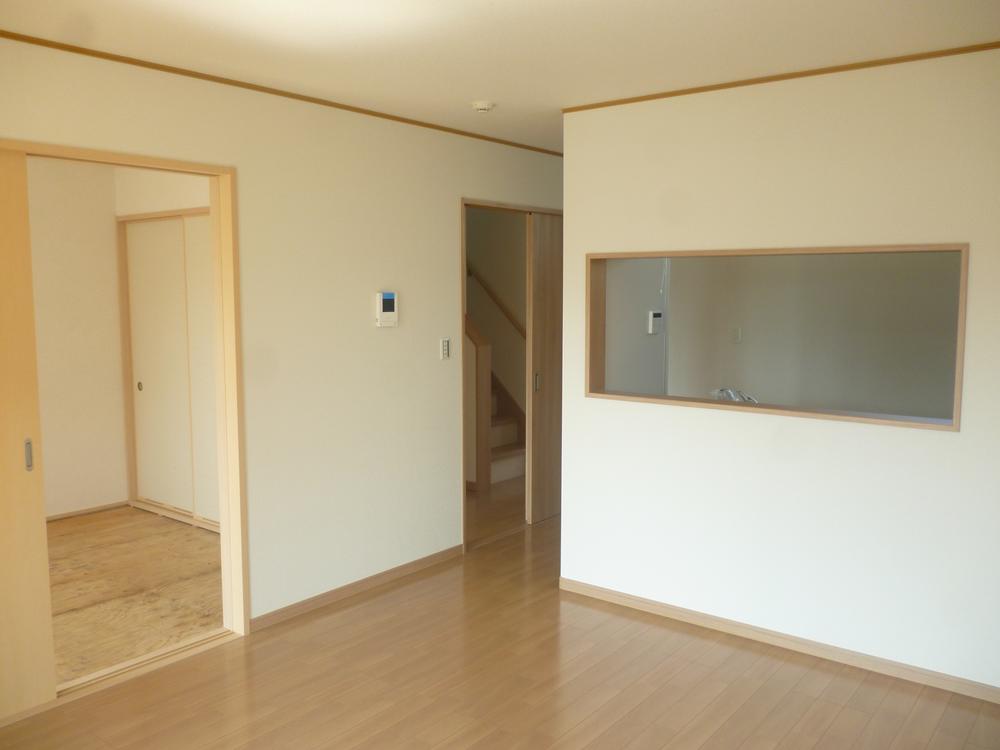 Same specifications photos (living). Example of construction Building 2 living 17 Pledge 1 Building 15 Pledge