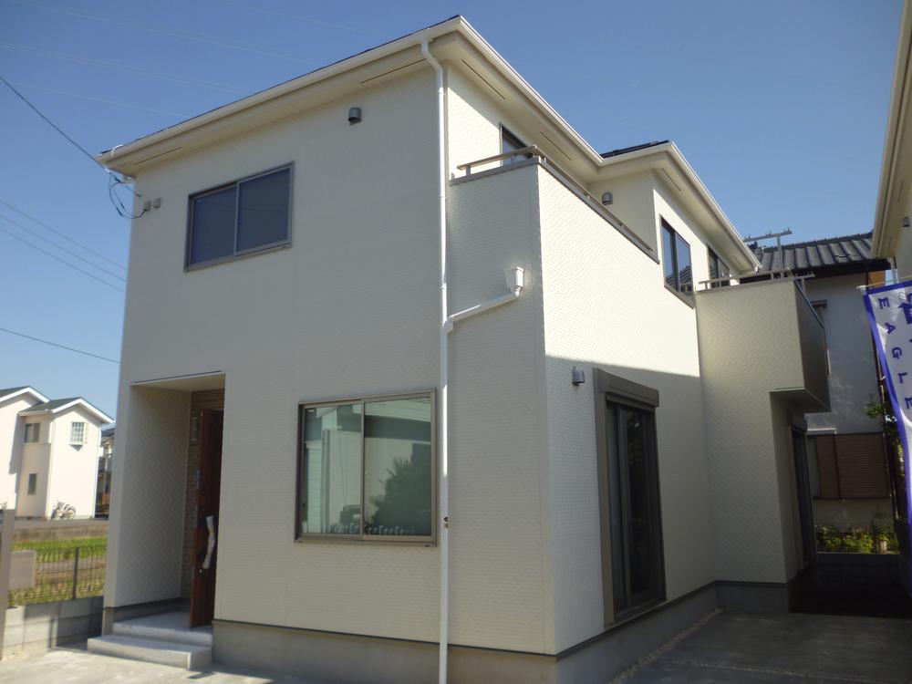 Same specifications photos (appearance). Example of construction