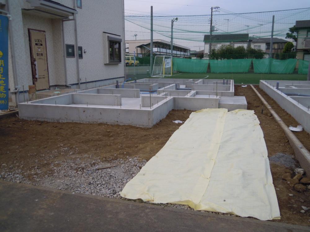 Local appearance photo. Local (12 May 2013) Shooting