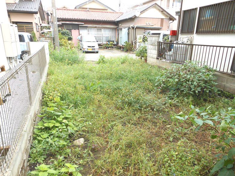 Local appearance photo. Local (11 May 2013) Shooting