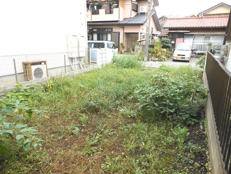 Local appearance photo. Local (11 May 2013) Shooting