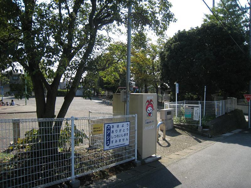 park. Kokubunjidai 320m until the first children's park