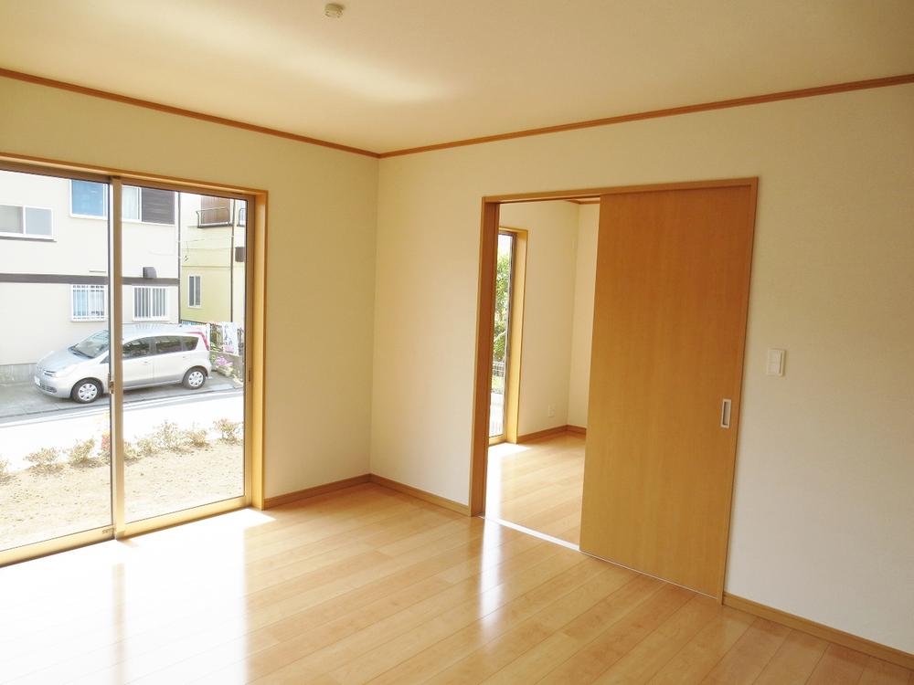 Same specifications photos (Other introspection). Example of construction