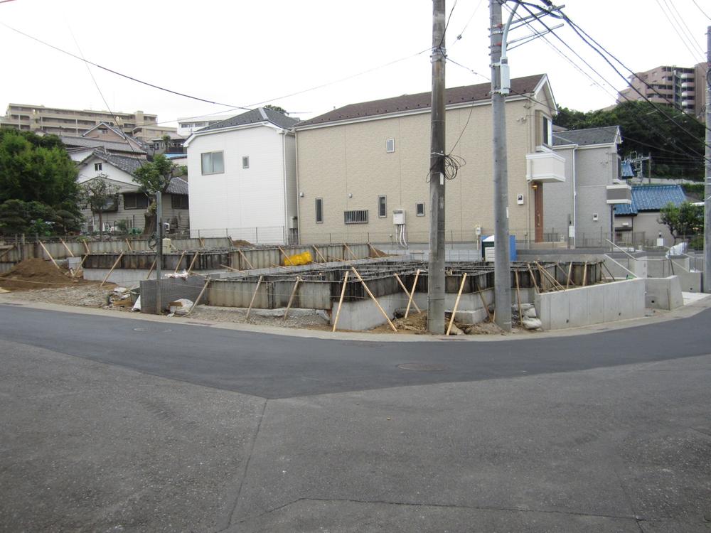 Local appearance photo. Local (July 2013) shooting A Building Corner lot south wide balcony