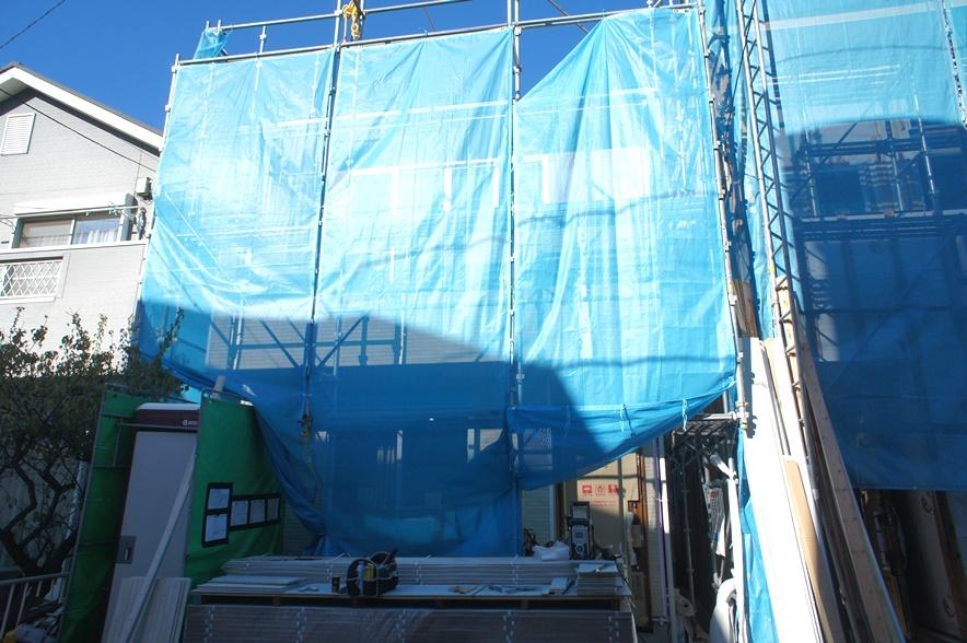 Local appearance photo. Local (11 May 2013) Shooting