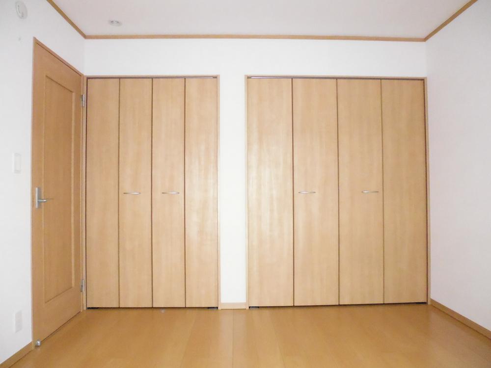 Non-living room. Indoor (11 May 2013) Shooting