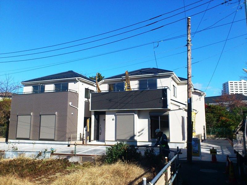 Local appearance photo. Local (12 May 2013) Shooting