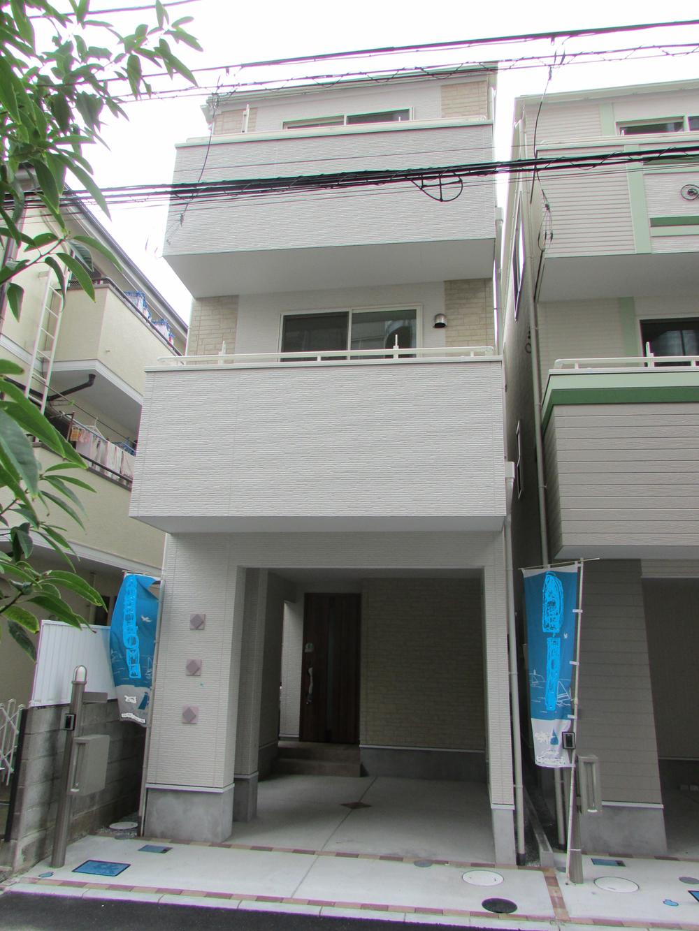 Local appearance photo. Local (August 2013) Shooting