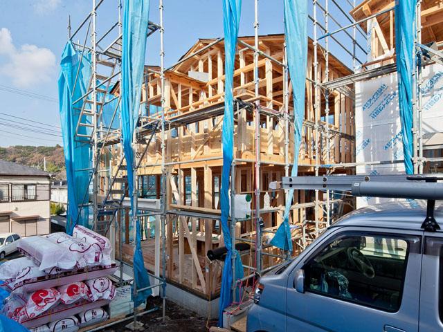 Local appearance photo. Local (12 May 2013) shooting Building 2