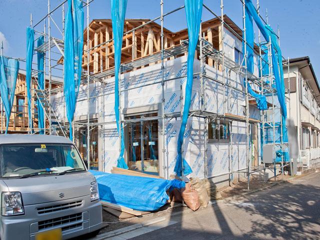 Local appearance photo. Local (12 May 2013) Shooting