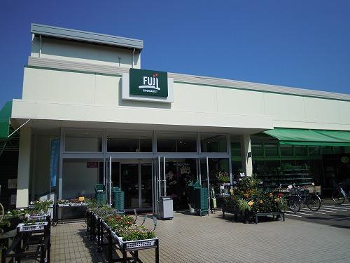 Supermarket. Until the Fuji Super 430m