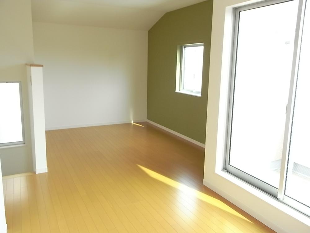 Same specifications photos (Other introspection)