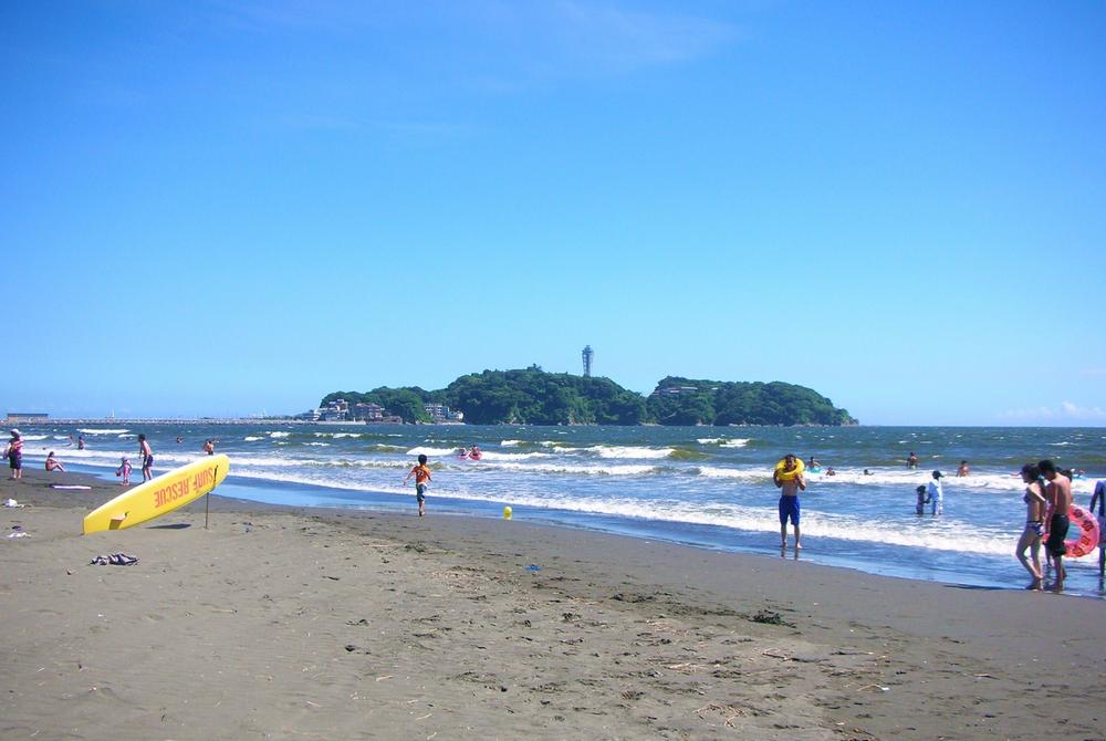 Other. You can walk every day to Kugenumakaigan!