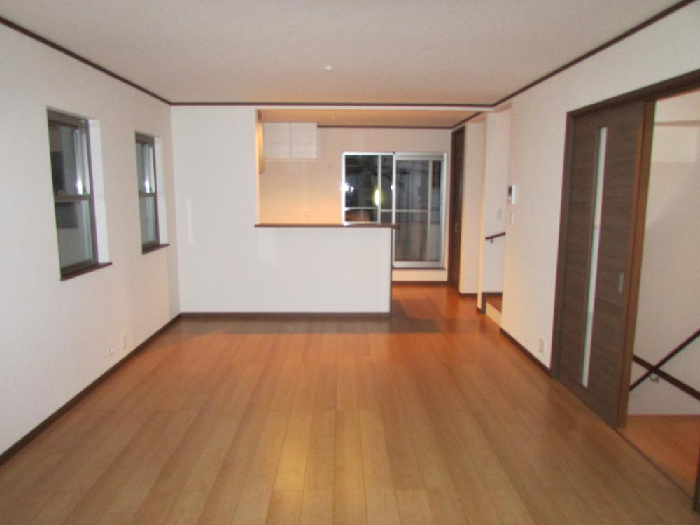 Living. Indoor (12 May 2013) Shooting