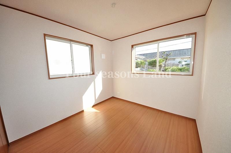 Non-living room. Indoor (12 May 2013) Shooting Building 2