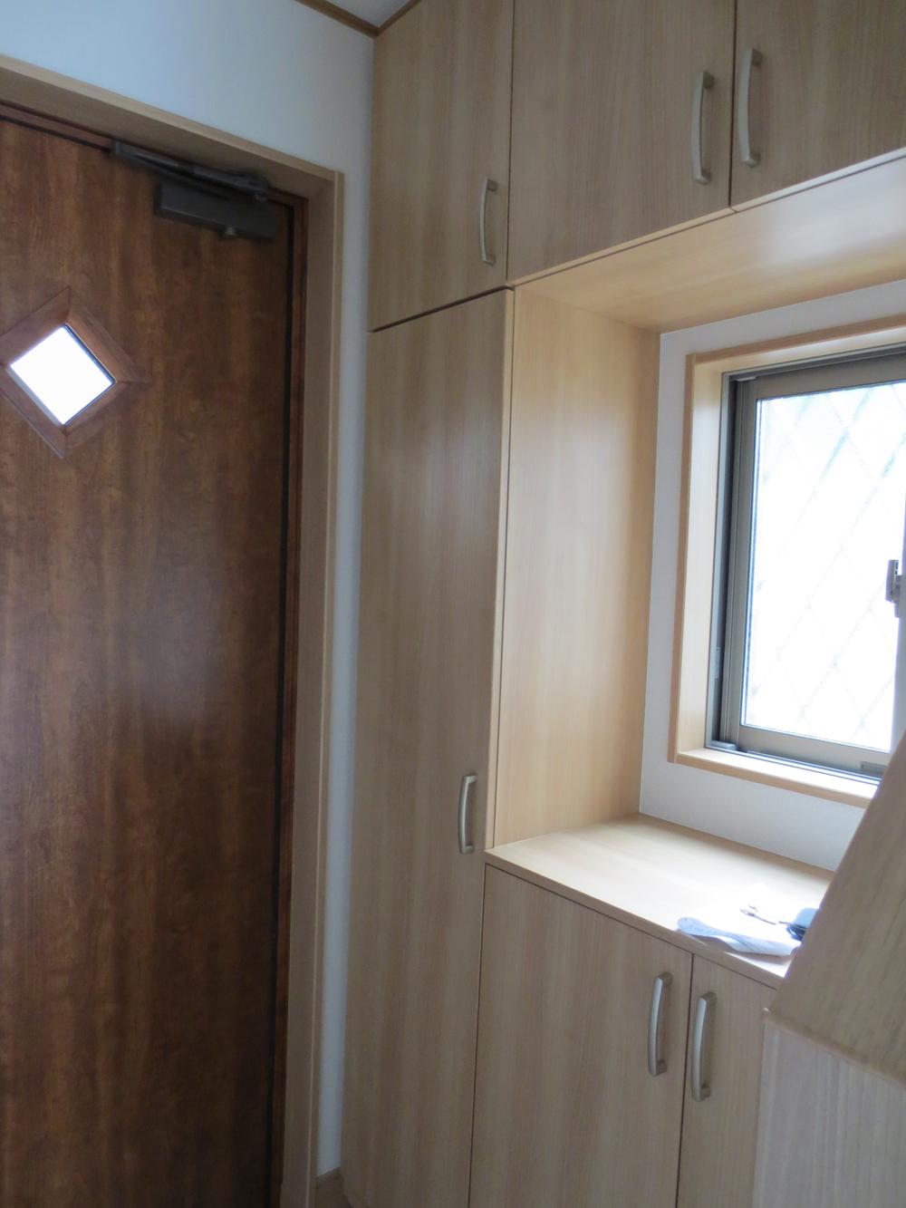 Entrance. Local (12 May 2013) Shooting