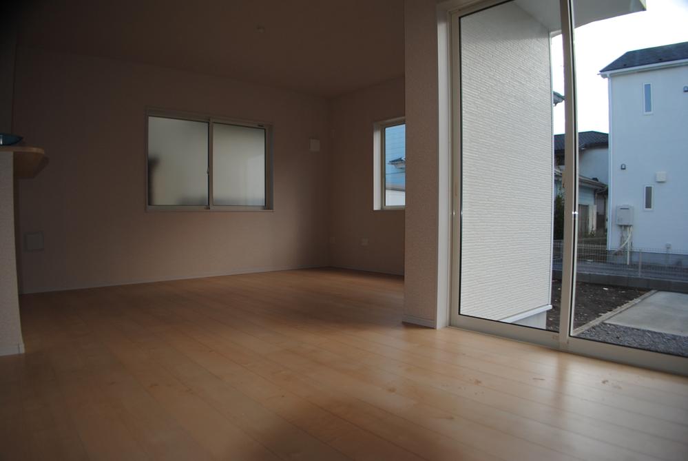 Living. Indoor (12 May 2013) Shooting