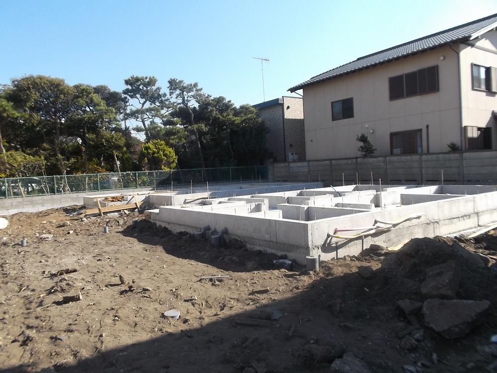 Local appearance photo. Local (12 May 2013) Shooting