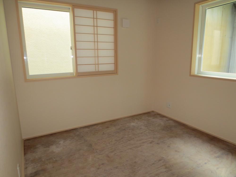 Non-living room. Indoor (11 May 2013) Shooting