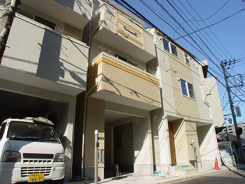 Local appearance photo