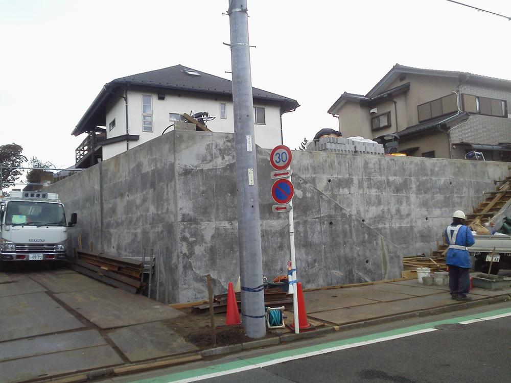 Local land photo. Local (12 May 2013) Shooting