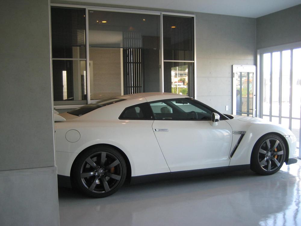 Building plan example (introspection photo). Overlooking the chamber from the garage