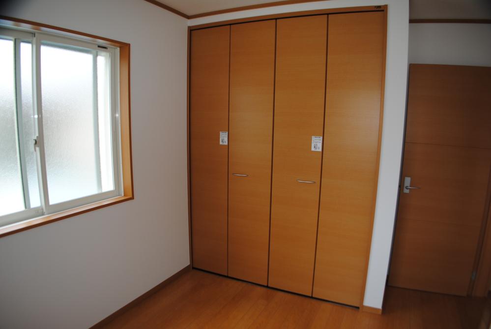 Non-living room. Room (August 2013) Shooting