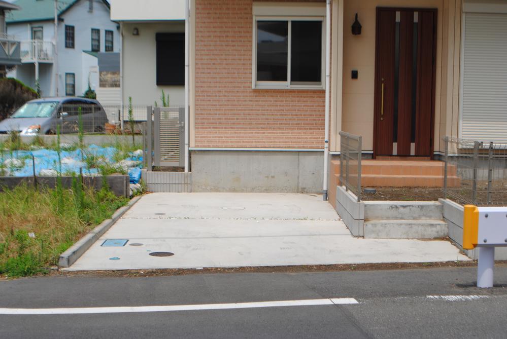 Parking lot. Local (August 2013) Shooting