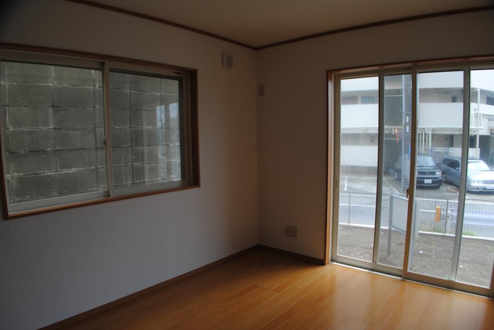 Non-living room. Room (August 2013) Shooting