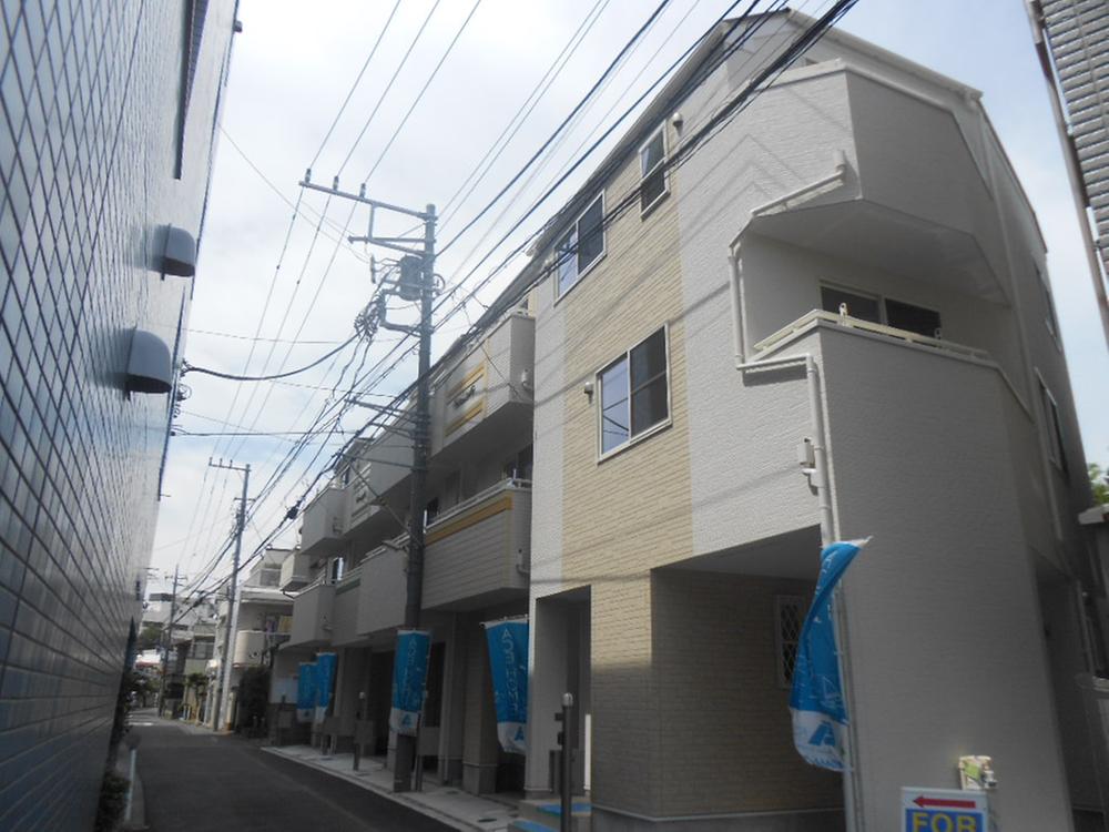 Local appearance photo. Local (August 2013) Shooting