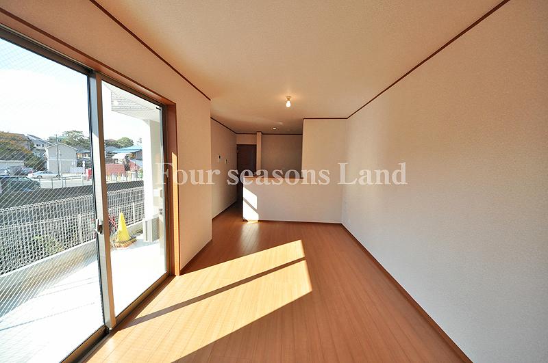 Living. Indoor (11 May 2013) Shooting 1 Building