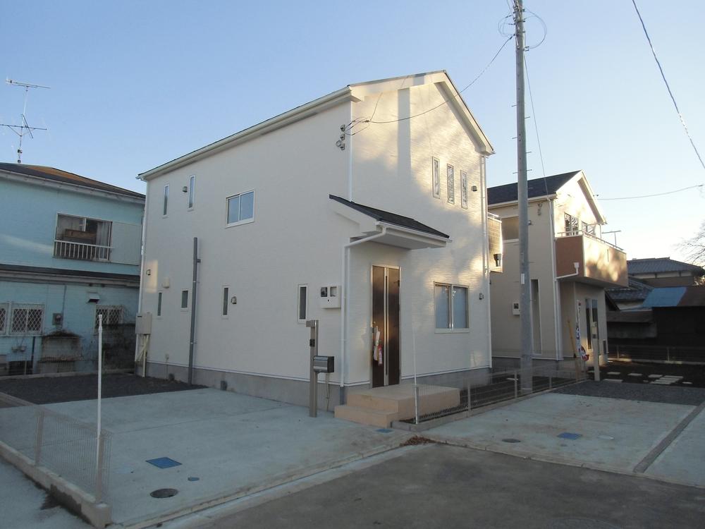 Local appearance photo. Two Building appearance