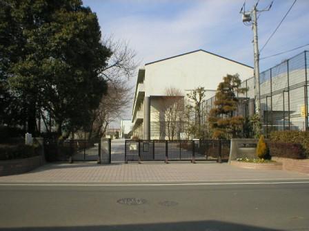 Junior high school. Chogo 1530m until junior high school