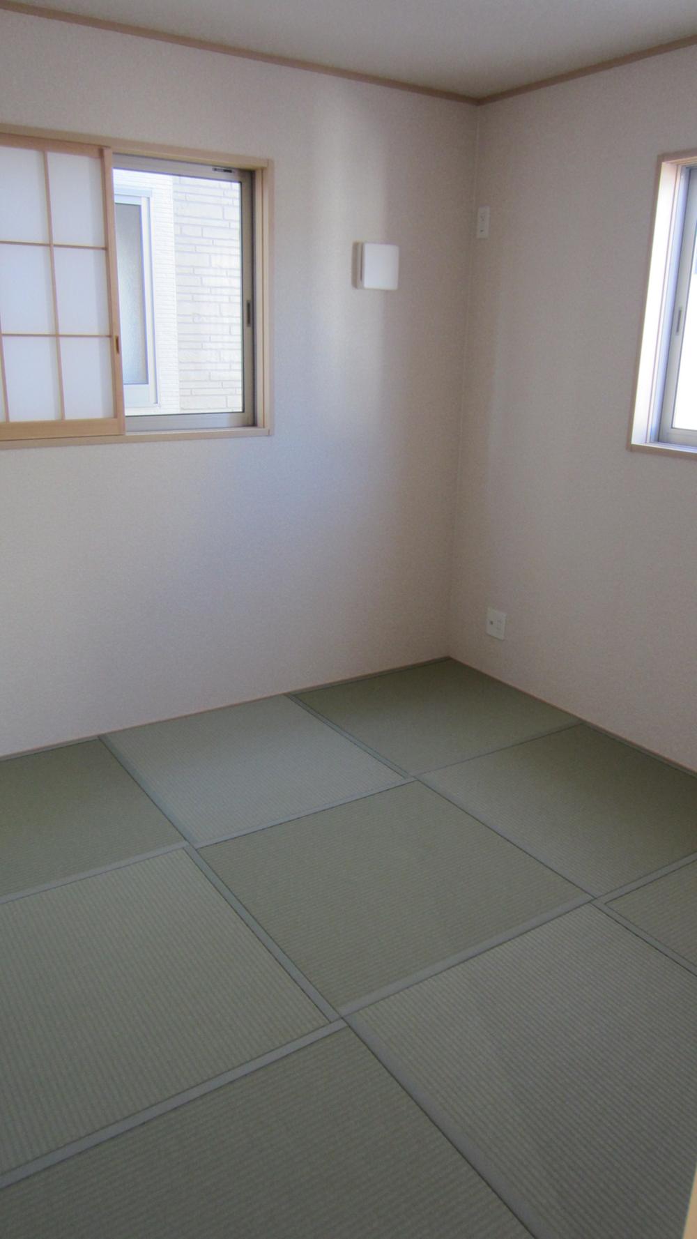 Non-living room. Indoor (11 May 2013) Shooting