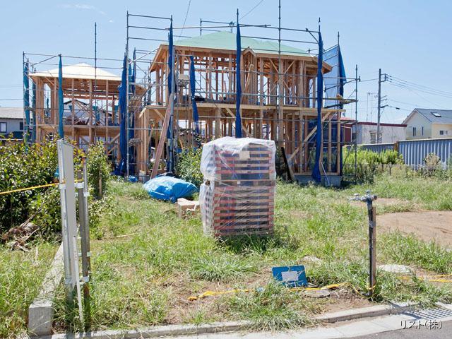 Local appearance photo. 13 / 09 / 11 local status check