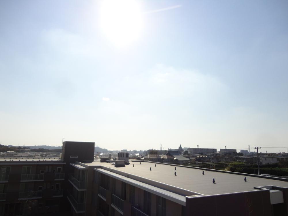 Local appearance photo. Local (11 May 2013) Shooting