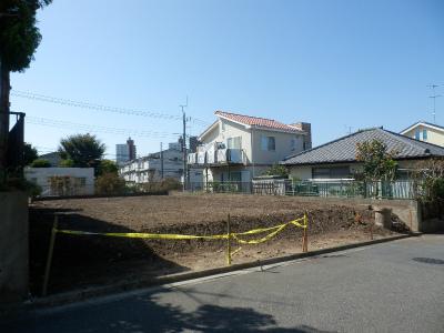 Local photos, including front road. Local (September 2013) Shooting