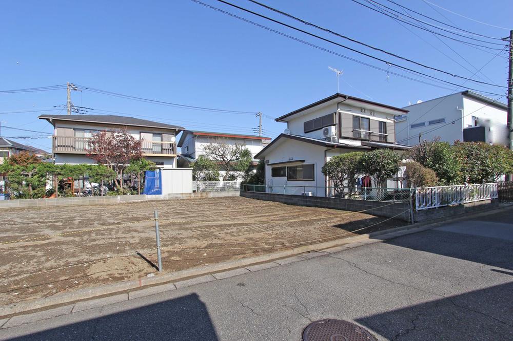 Local land photo. Sunny!