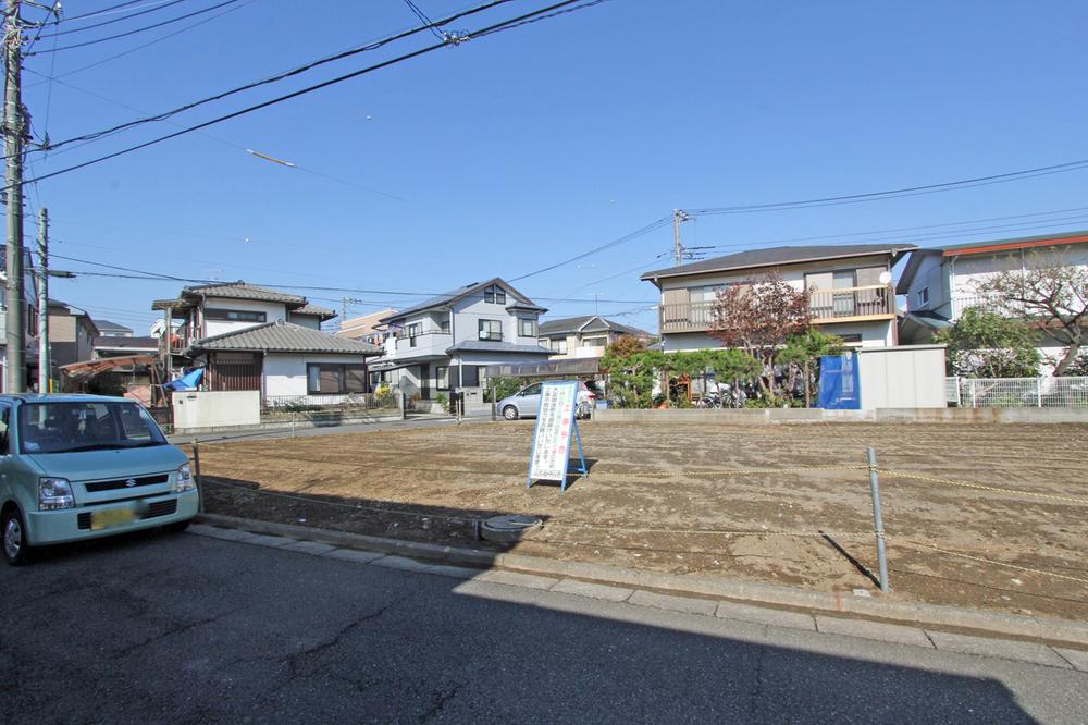 Local land photo. Day is good !!