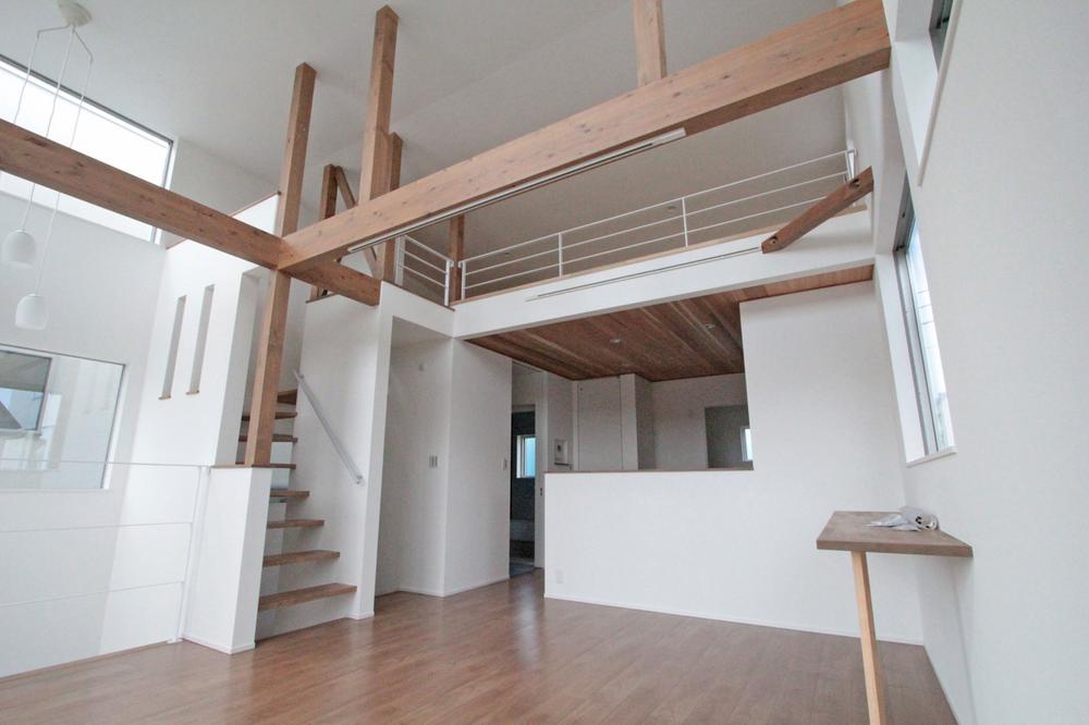 Building plan example (introspection photo). Example of construction There is a sense of open LDK